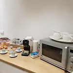 Handy Bed & Breakfast