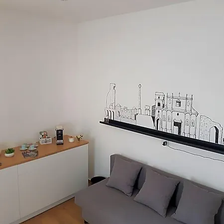 Frühstückspension Handy 3*